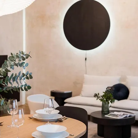 Apartment Ocarljivo Mirno Stanovanje V Ljubljani