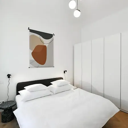 Apartment Ocarljivo Mirno Stanovanje V Ljubljani