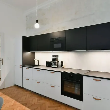 Ocarljivo Mirno Stanovanje V Ljubljani Apartment *