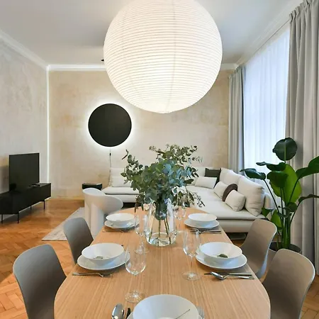 Apartment Ocarljivo Mirno Stanovanje V Ljubljani Laibach